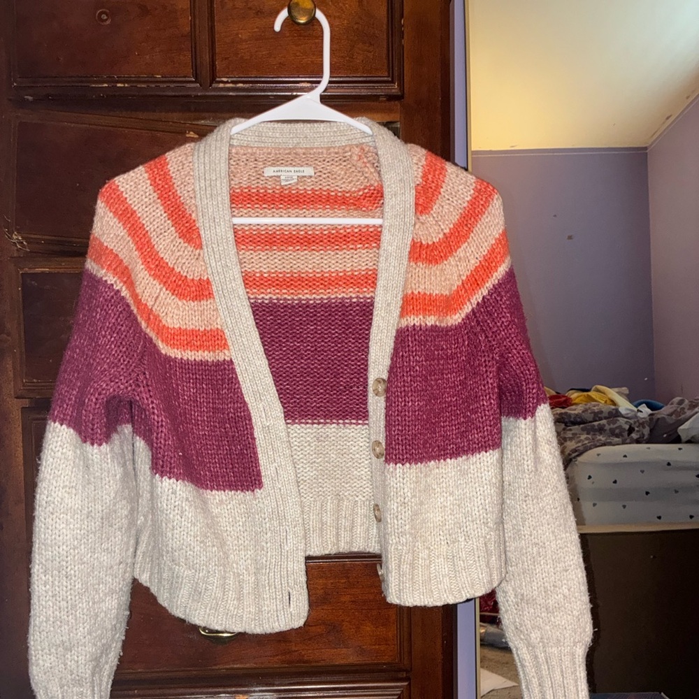 American Eagle sweater cardigan!